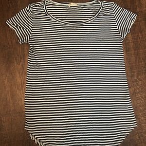 Ribbed striped shirt